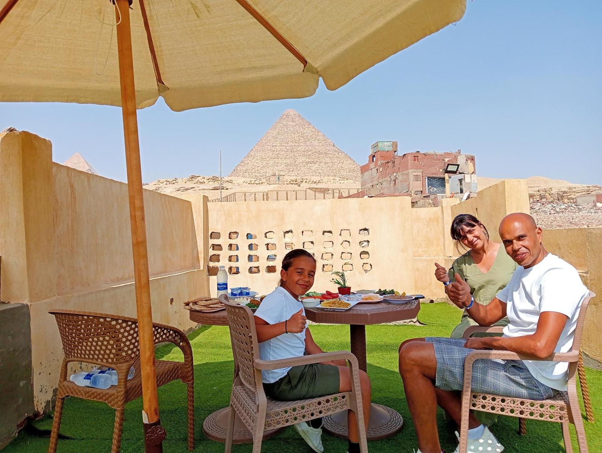 Sidi Hamad Pyramids View Otel Kafret el-Gabal Dış mekan fotoğraf