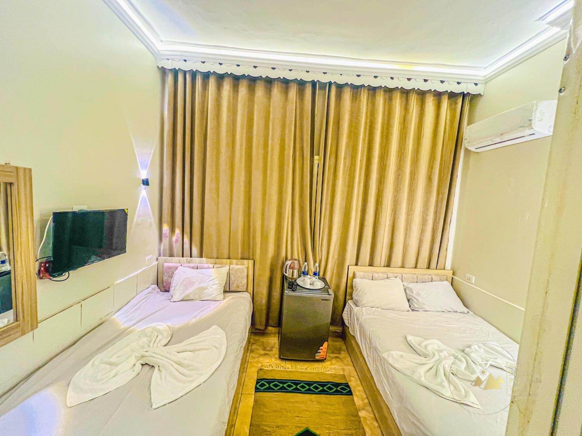 Sidi Hamad Pyramids View Otel Kafret el-Gabal Dış mekan fotoğraf